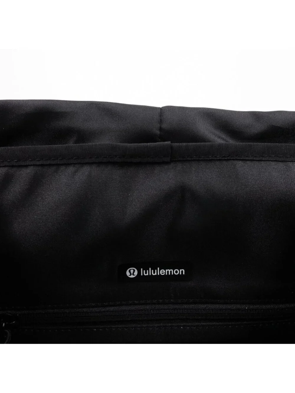 Lululemon Wunderlust Backpack 25L Black